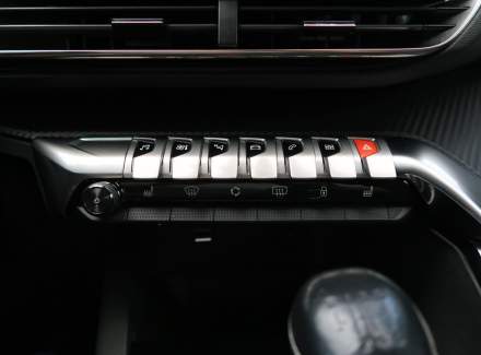 Peugeot - 5008