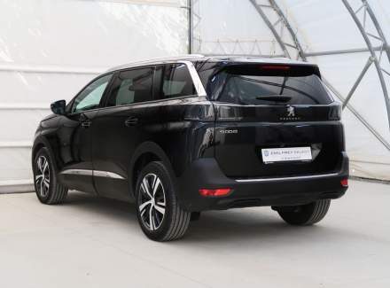 Peugeot - 5008