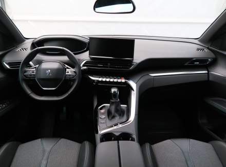 Peugeot - 5008