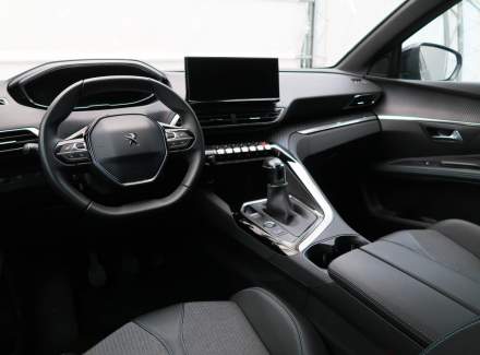 Peugeot - 5008