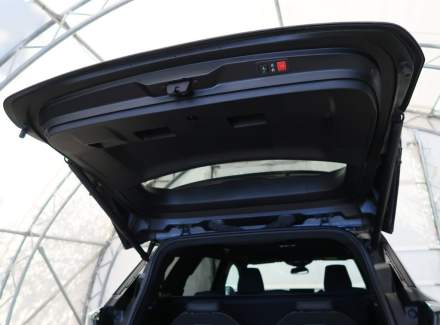 Peugeot - 5008