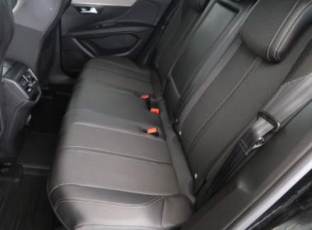 Peugeot - 3008