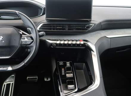 Peugeot - 3008