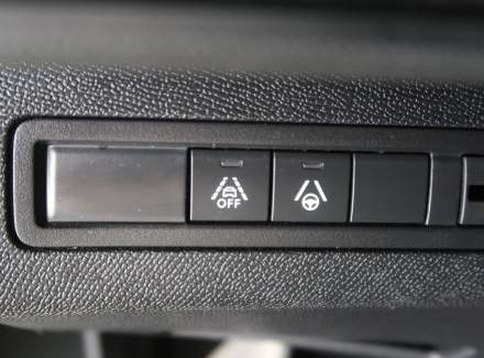 Peugeot - 3008