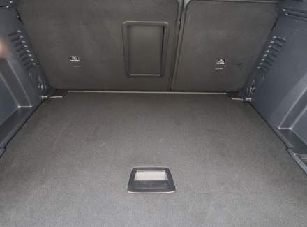 Peugeot - 3008