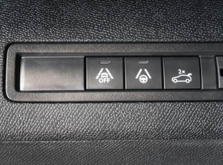 Peugeot - 3008