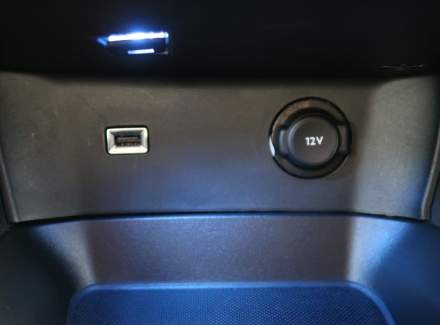 Peugeot - 3008