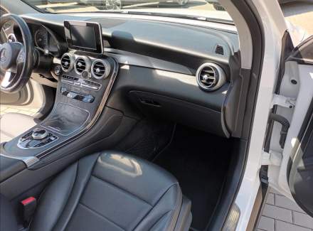 Mercedes-Benz - GLC