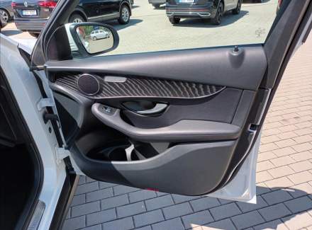 Mercedes-Benz - GLC
