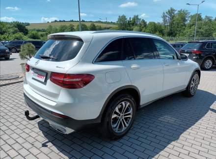 Mercedes-Benz - GLC