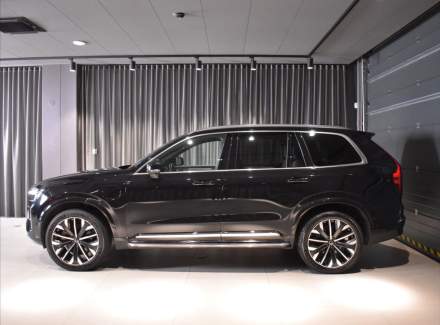Volvo - XC90