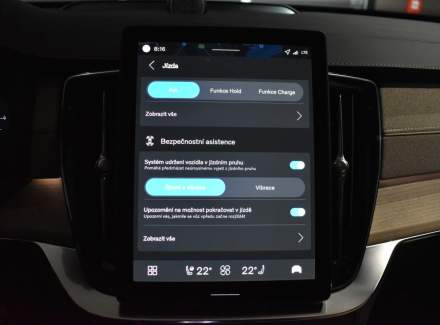 Volvo - XC90