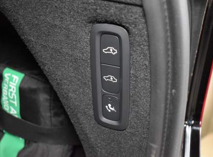 Volvo - XC90