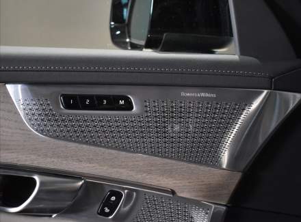 Volvo - XC90