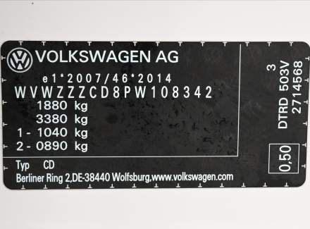 Volkswagen - Golf