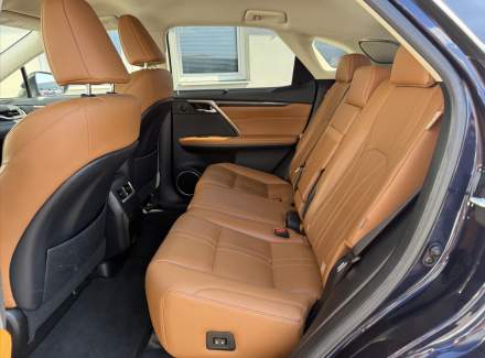 Lexus - RX