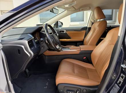 Lexus - RX