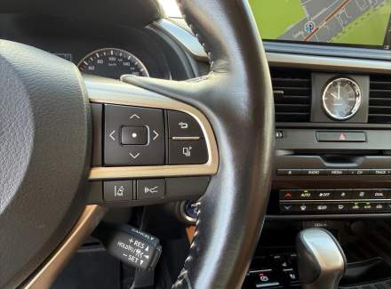Lexus - RX