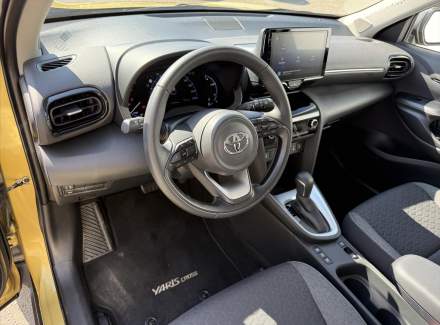 Toyota - Yaris Cross