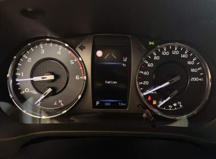 Toyota - Hilux