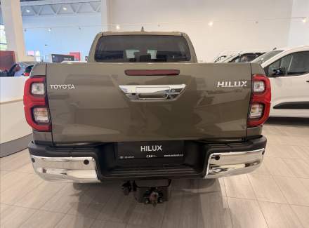 Toyota - Hilux