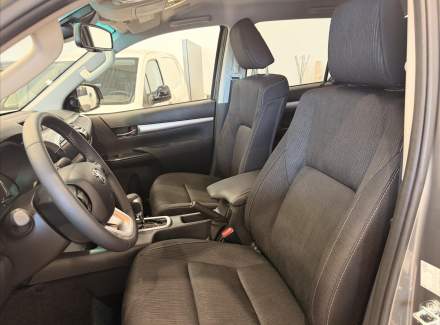 Toyota - Hilux
