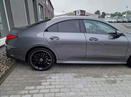 Mercedes-Benz - CLA