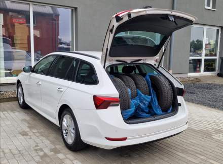 Škoda - Octavia