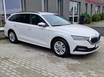Škoda - Octavia