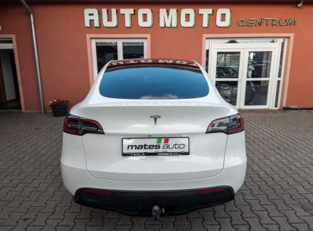 Tesla - Model Y