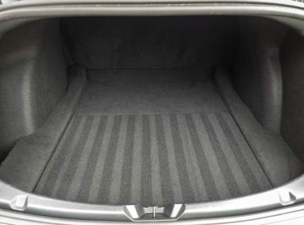 Tesla - Model 3