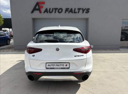 Alfa Romeo - Stelvio