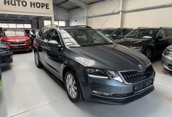 Škoda - Octavia