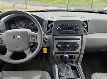 Jeep - Grand Cherokee