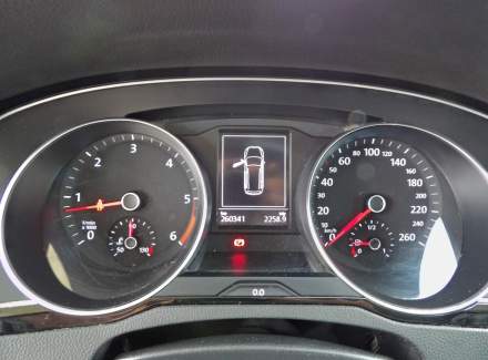 Volkswagen - Passat