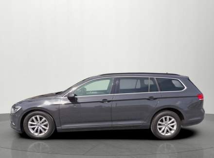 Volkswagen - Passat