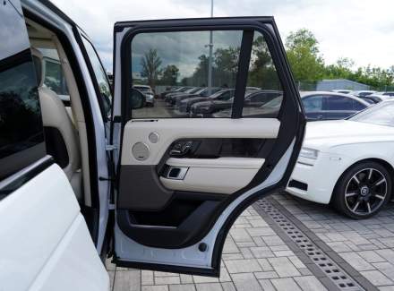 Land Rover - Range Rover