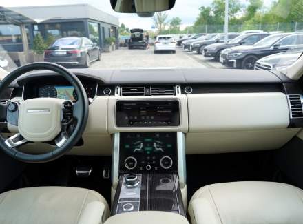Land Rover - Range Rover