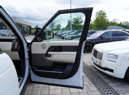 Land Rover - Range Rover