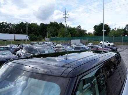 Land Rover - Range Rover