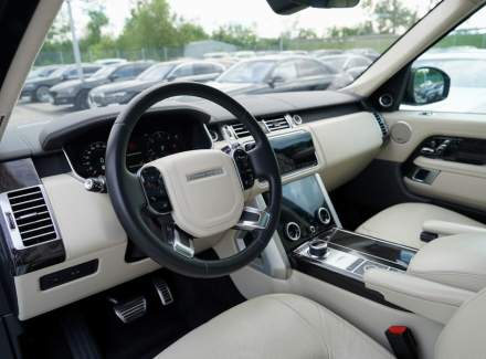 Land Rover - Range Rover