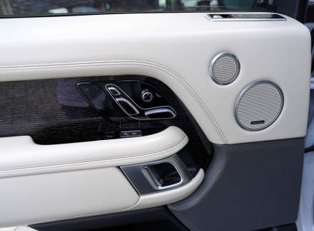 Land Rover - Range Rover