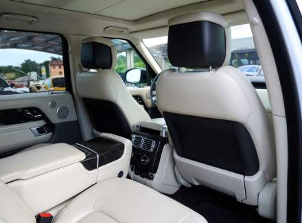 Land Rover - Range Rover