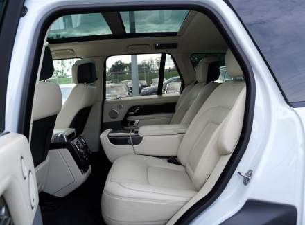 Land Rover - Range Rover