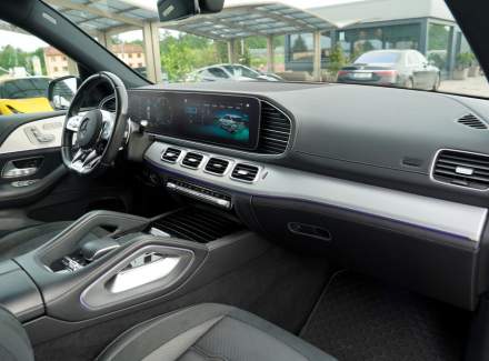 Mercedes-Benz - GLE