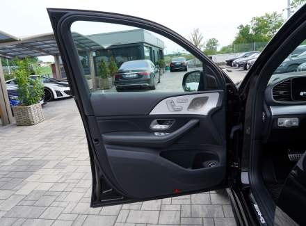 Mercedes-Benz - GLE