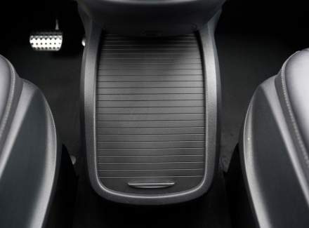Mercedes-Benz - V-class