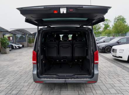 Mercedes-Benz - V-class