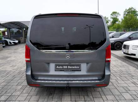Mercedes-Benz - V-class
