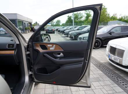 Mercedes-Benz - GLE